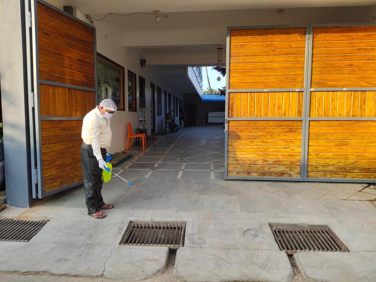 Wind Chimes Hotel Kuilapalayam Exterior photo