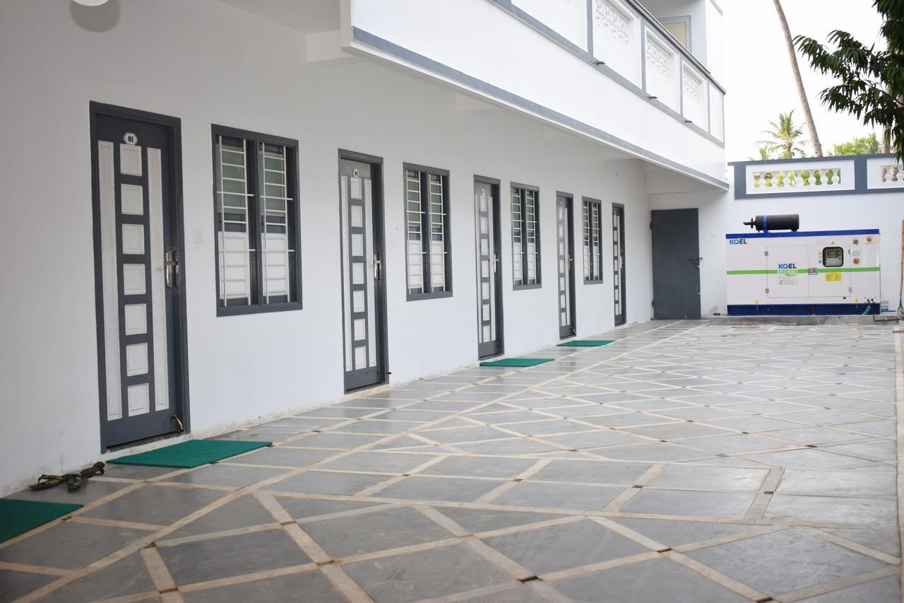 Wind Chimes Hotel Kuilapalayam Exterior photo
